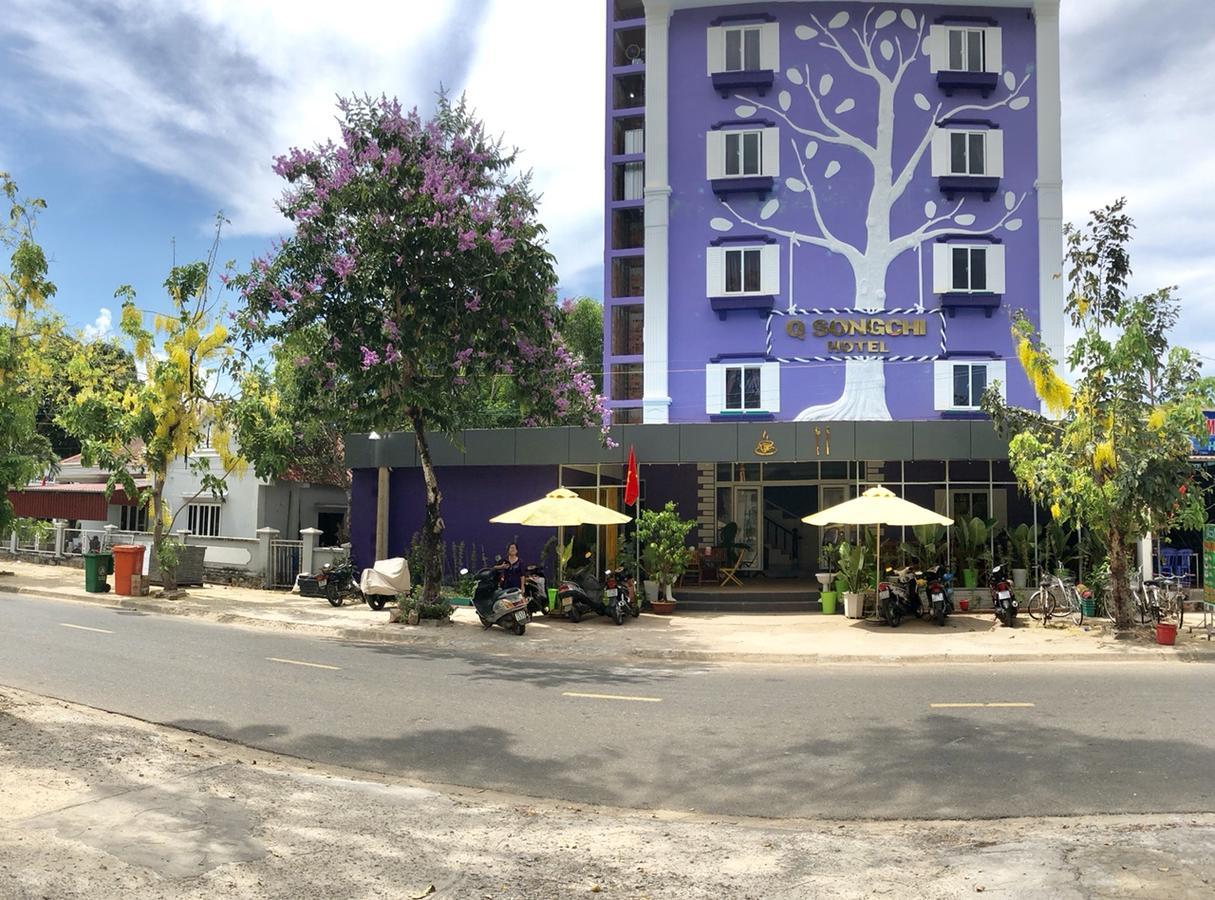 Q Songchi Hotel Chi Khu Co Ong Экстерьер фото